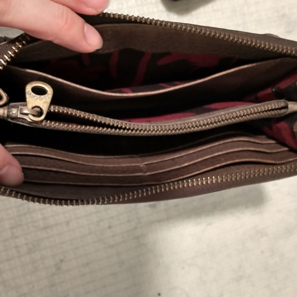 Marc Jacobs Leather Wallet - Picture 4 of 4